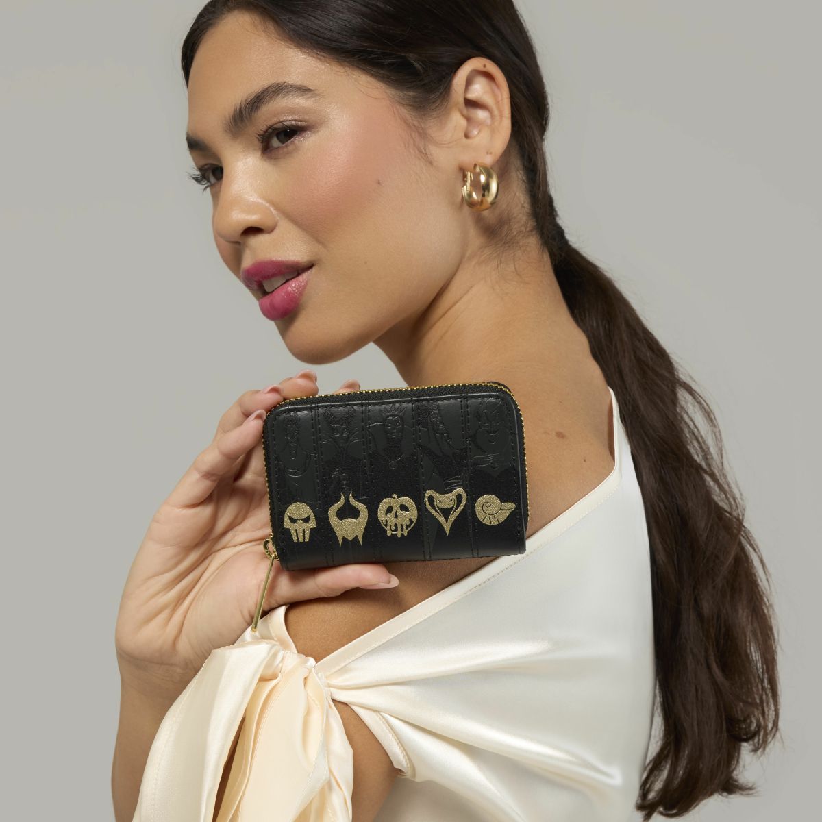 Disney Villains Exclusive Black & Gold Zip Around Wallet