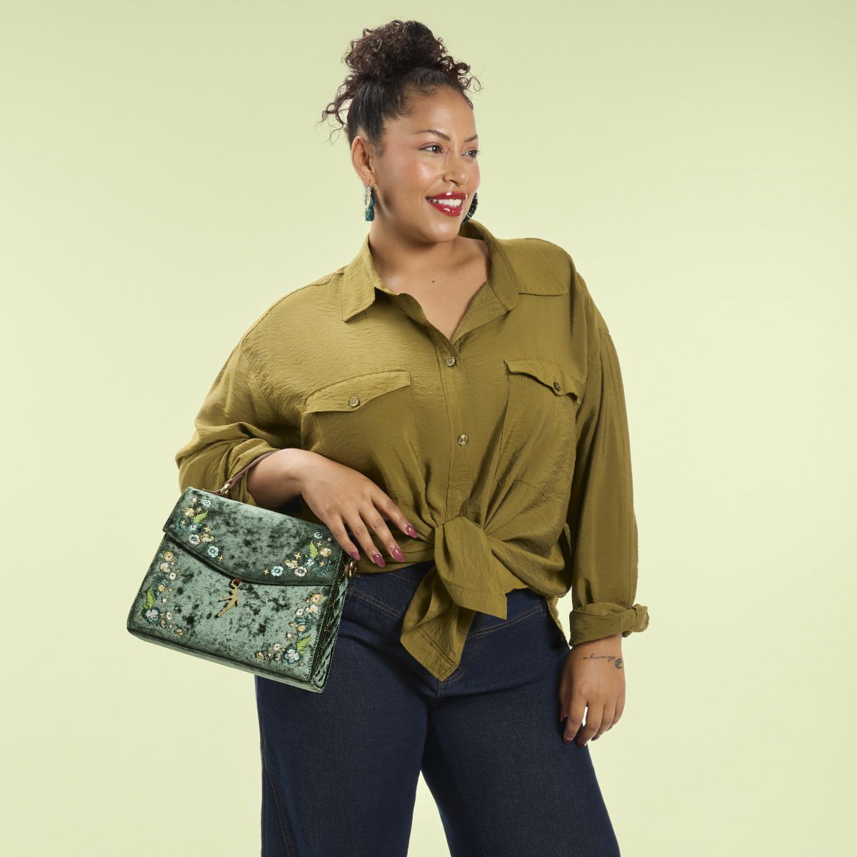 Peter Pan Exclusive Quilted Texture Crossbody Bag